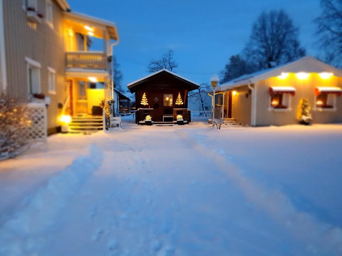 Gaellivare Bed & Breakfast Bagian luar foto