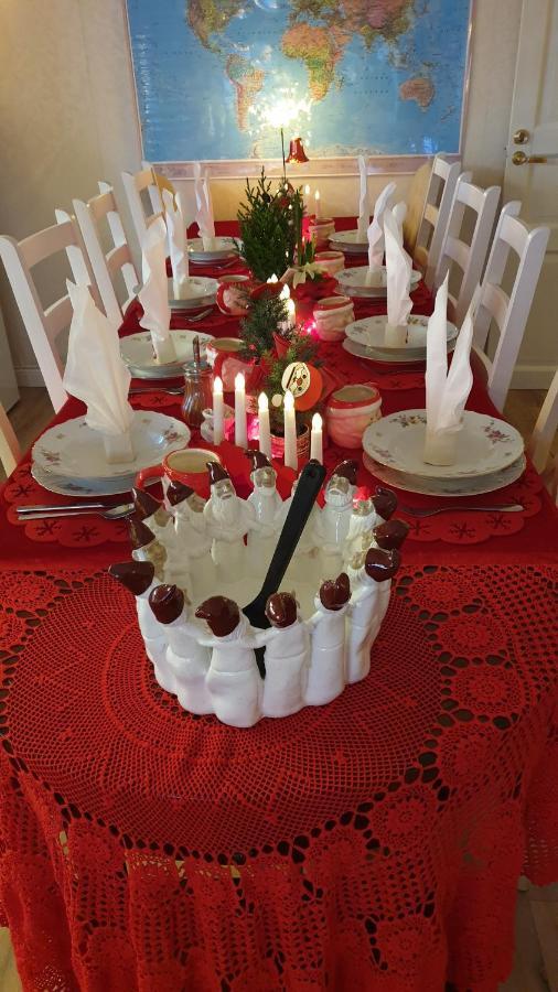 Gaellivare Bed & Breakfast Bagian luar foto