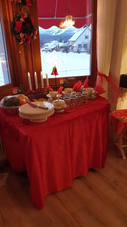 Gaellivare Bed & Breakfast Bagian luar foto