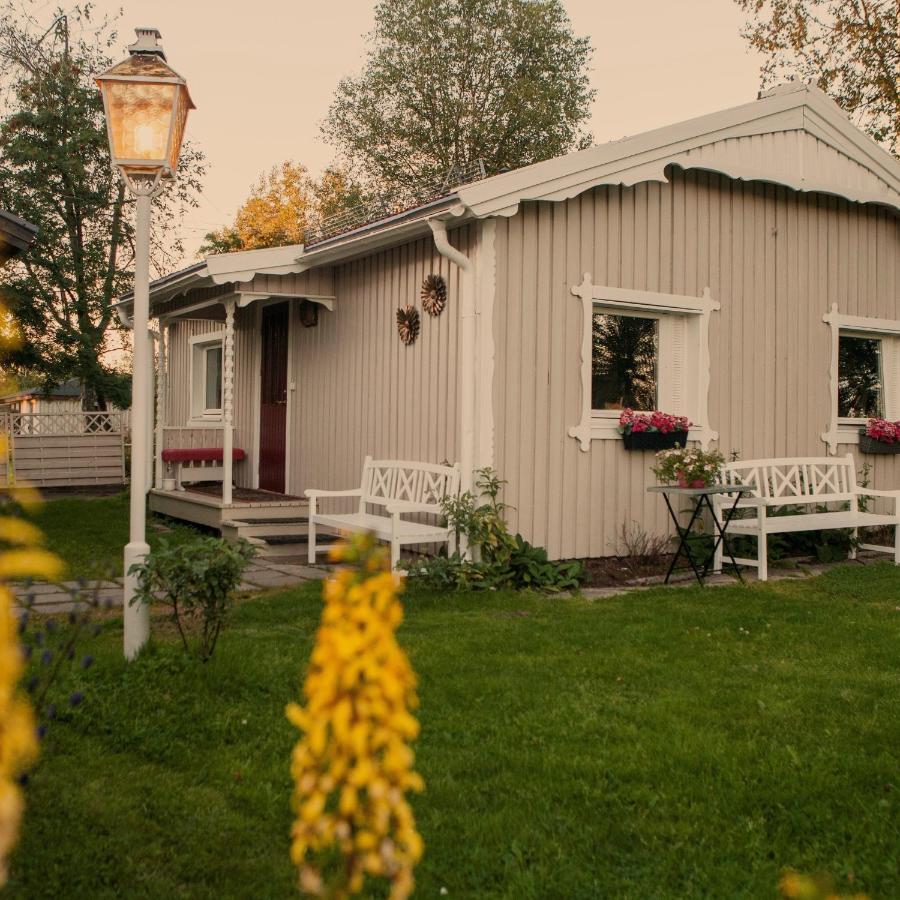 Gaellivare Bed & Breakfast Bagian luar foto