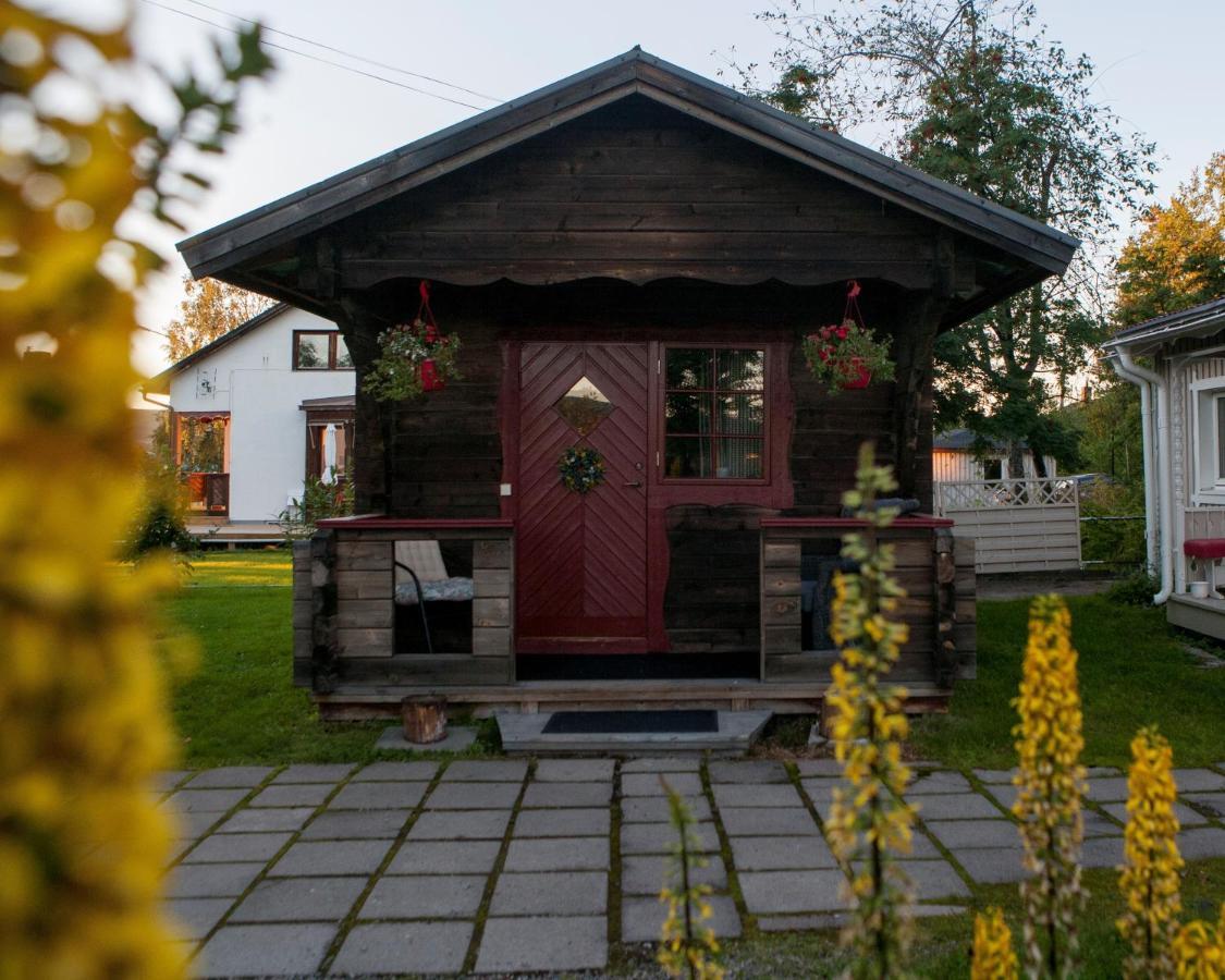 Gaellivare Bed & Breakfast Bagian luar foto